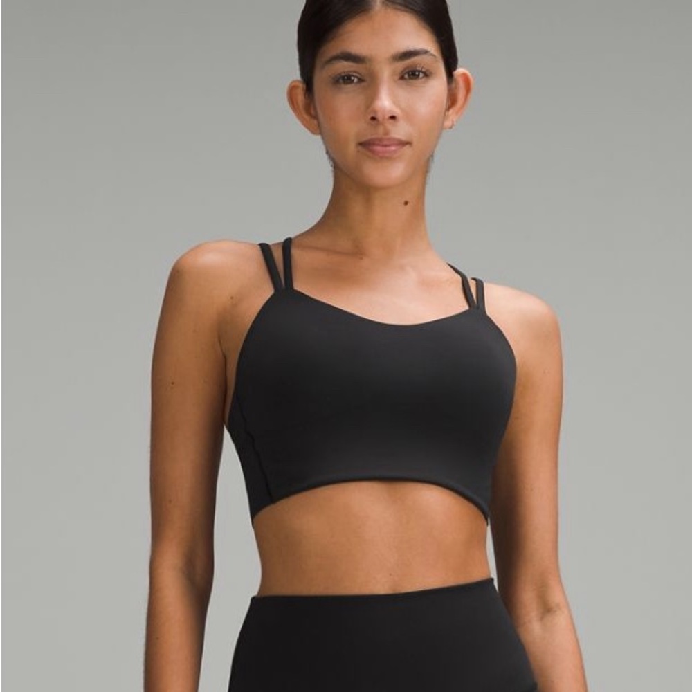NWT Lululemon “like a cloud” sports bra